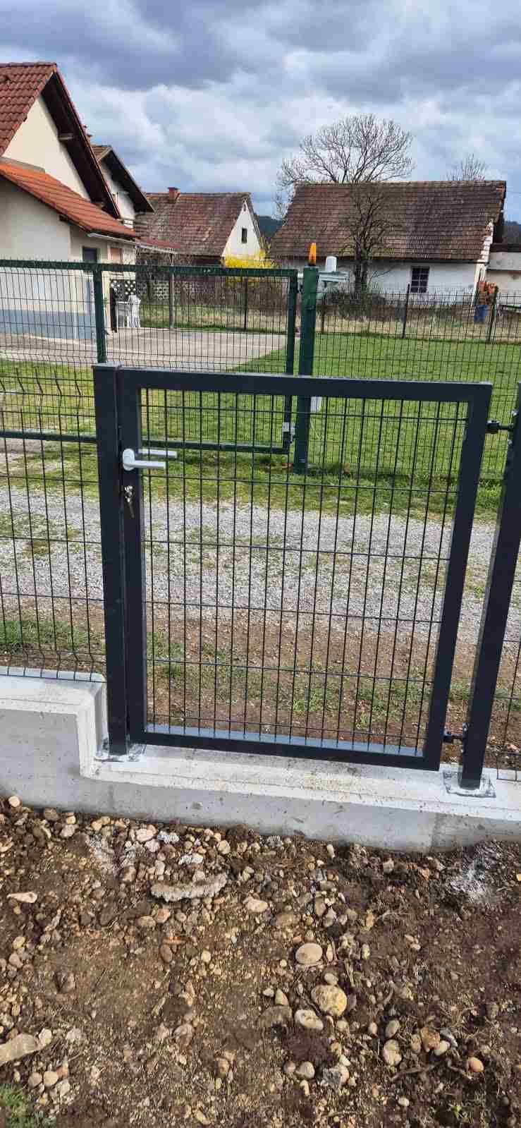 Montaža vrat